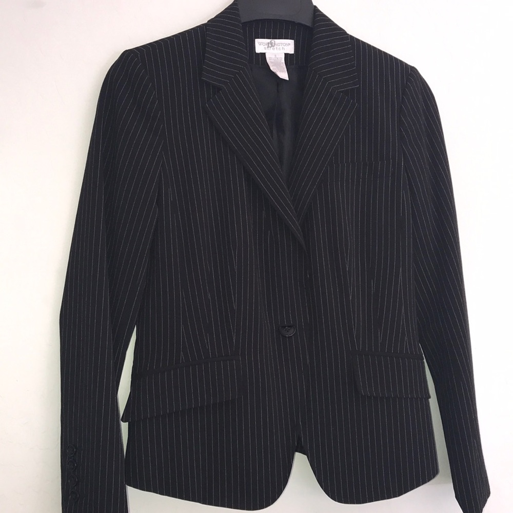Worthington Stretch Black w/white stripes Blazer Size 6